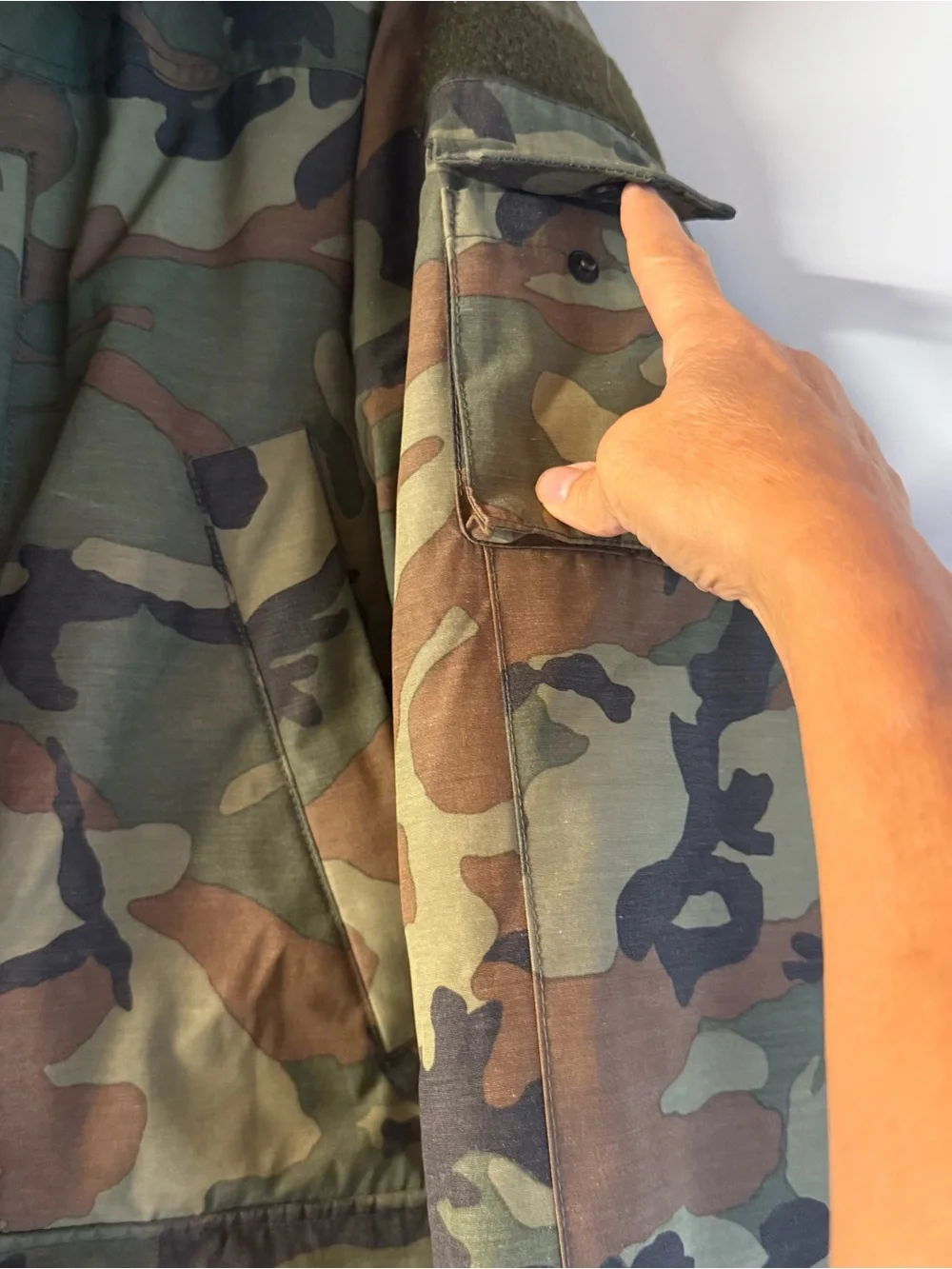 J. Crew Men's Camo Puffer Parka with Faux Fur Trim